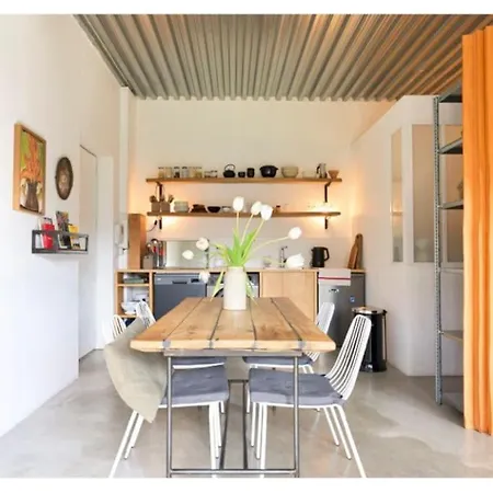 Apartament Studio Branche Industriel Avec Terrasse Et Jardin Pantin